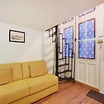 Charmant Appartement Proche De L Arc De Triomphe